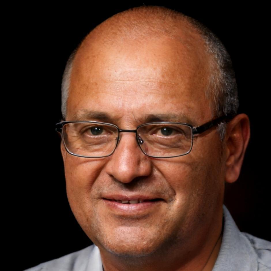Portrait de Rémi Dubois, conseiller en formation financière