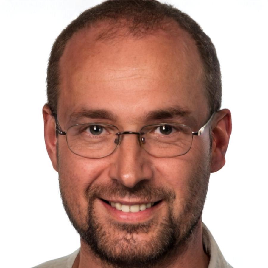 Gérard Dubouchet, formateur expert en planification budgétaire